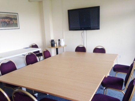 hire a board room Newbury for up to 15 people